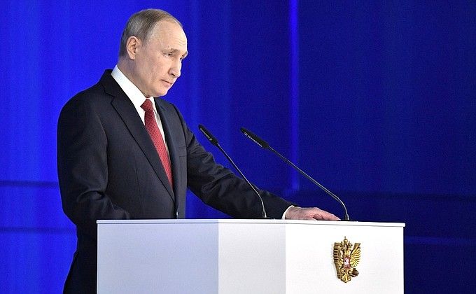 Владимир Путин предложил повысить роль губернаторов и статус Госсовета в России