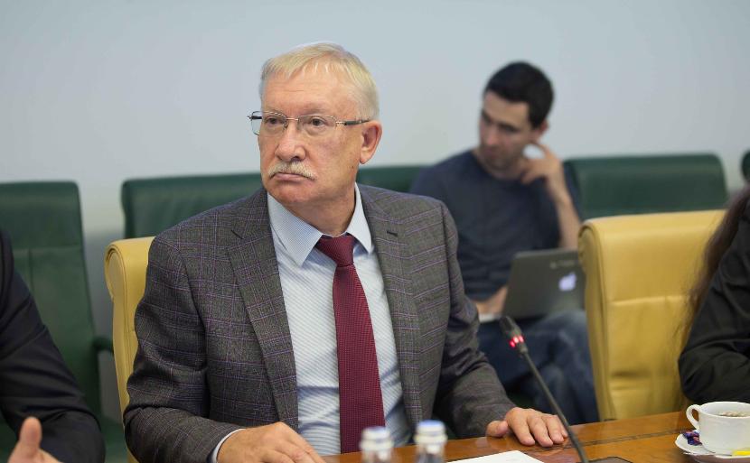 Сенатор от Татарстана: Все владеющие русским языком жители России — равны