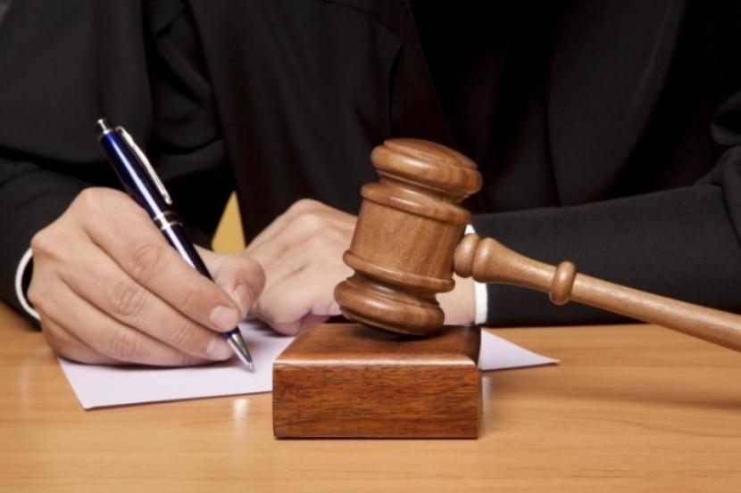 Экс-главу Булгар-банка Сергея Довиденко приговорили к 4 годам колонии