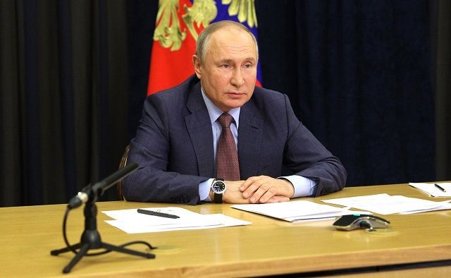 Владимир Путин денонсировал Договор по открытому небу