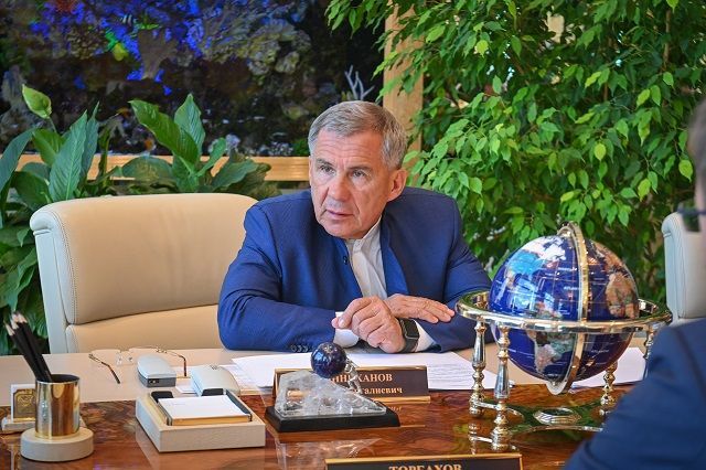Минниханов сохранил позиции в тройке самых влиятельных губернаторов России