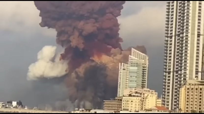 Число погибших при взрывах в Бейруте превысило 100 человек
