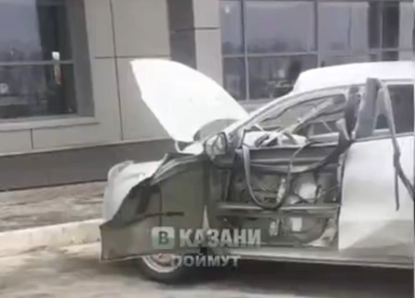 Два человека пострадали при взрыве автомобиля на трассе М7 под Казанью
