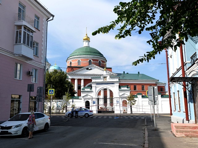 В центре Казани из-за крестного хода ограничат движение и стоянку автомобилей