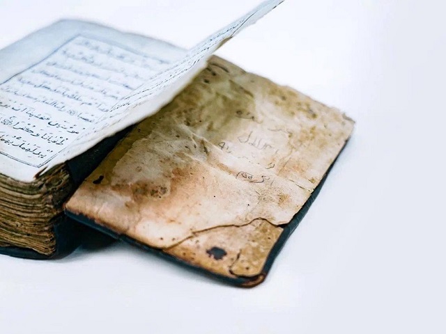 Напечатанный в XIX веке Священный Коран пополнил фонд Казанского Кремля