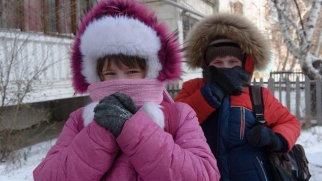 Из-за морозов в Татарстане разрешили отменять занятия в школах 