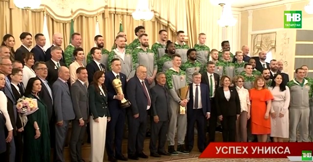 Успех УНИКСа: как казанские баскетболисты смогли вписать имена в историю