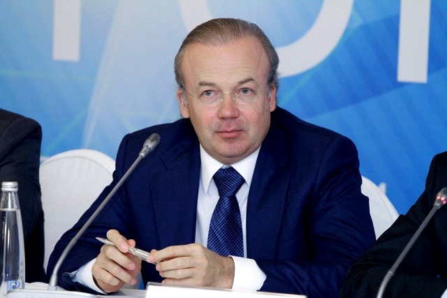 Премьер Башкирии Назаров: каждый второй принимающий решение в стране – выходец из РТ