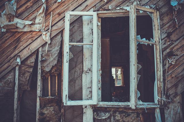 Власти Казани постановили расселить признанный аварийным еще в 2014 году дом