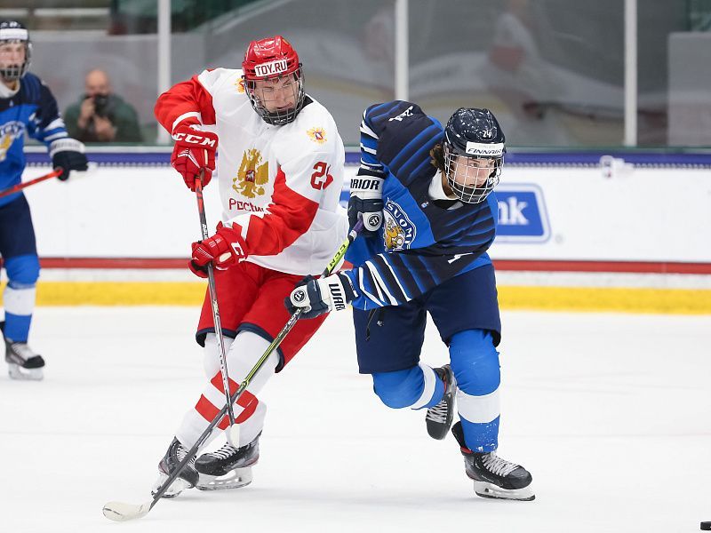 Финляндия сыграет с Россией в полуфинале юниорского чемпионата мира по хоккею