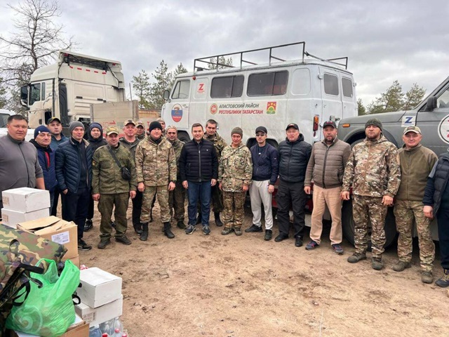 Из Апастовского района в зону СВО доставили автомобили