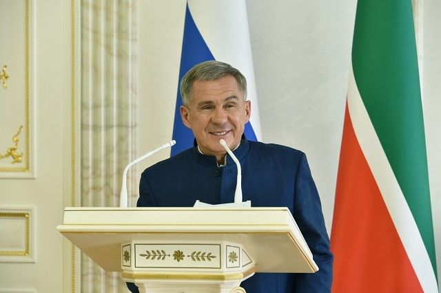 Минниханов: «Татарстан славится крепкими, дружными и многонациональными семьями»