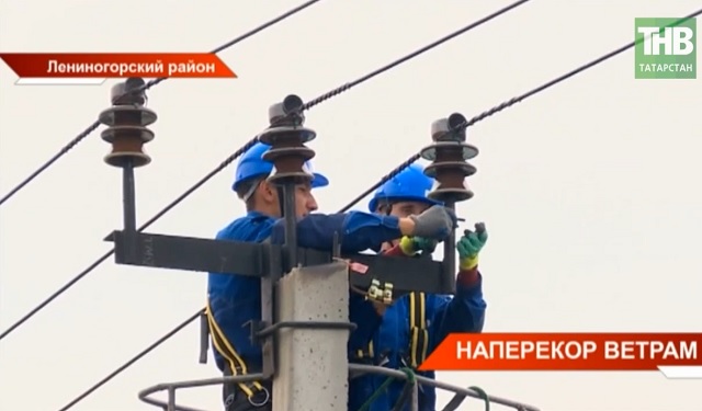 Татарстанның Лениногорск районында электр тапшыру линияләрен төзекләндерү эшләре дәвам итә