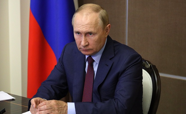 Путин раскритиковал главу ОСК Рахманова за убыточные контракты
