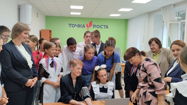 В 117 школах Татарстана по нацпроекту начали функционировать центры «Точка роста»