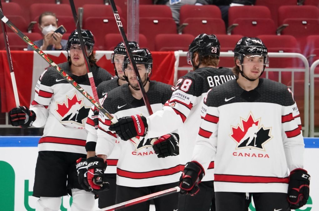 Канада победила Финляндию и выиграла ЧМ по хоккею