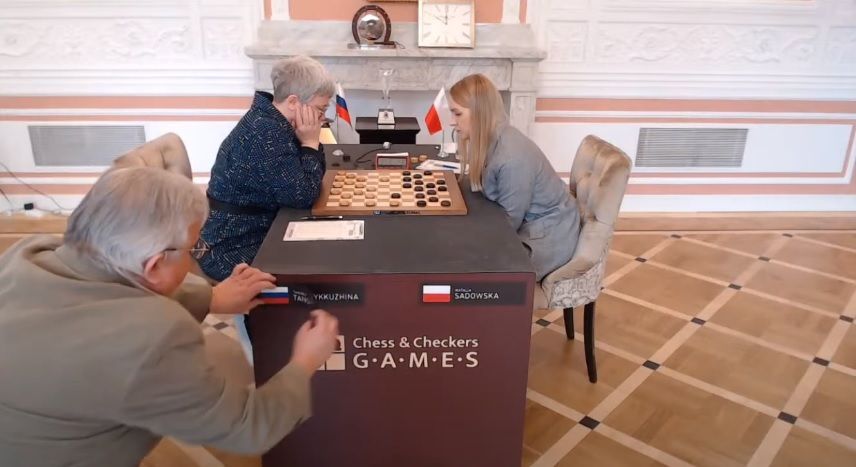 Гроссмейстер из Челнов, которую лишили флага России, стала чемпионкой мира по шашкам