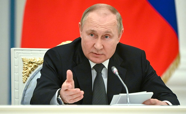 Путин: западные страны спровоцировали энергетический и продовольственный кризисы