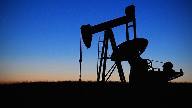 Глава Минприроды назвал, когда в России закончатся нефть и газ