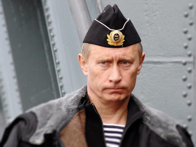 Дмитрий Песков рассказал почему Путина до сих пор не возвели в ранг генерала