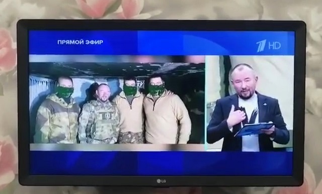 Участвующий в спецоперации татарстанец передал привет маме с экрана телевизора - видео