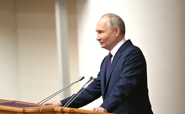 Президент России подчеркнул важность межнационального согласия