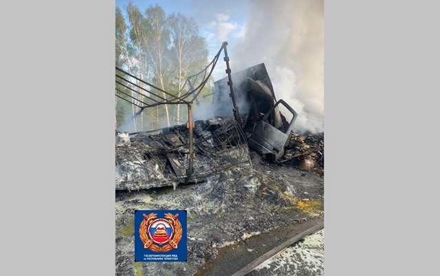 29-летний водитель грузовика заживо сгорел в ДТП на трассе М-12 в Татарстане 