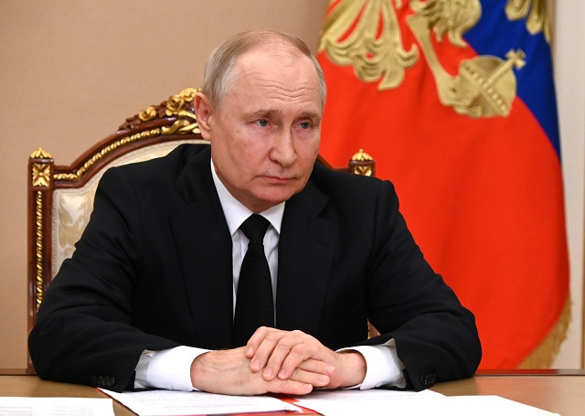 Президент РФ подписал закон о внедрении цифрового рубля