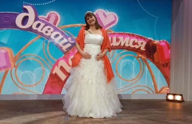 «Главная яжмать России» Агина Алтынбаева стала невестой на шоу «Давай поженимся!»