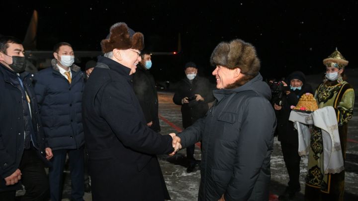 Казахстан Президенты эшлекле сәфәр белән Казанга килде