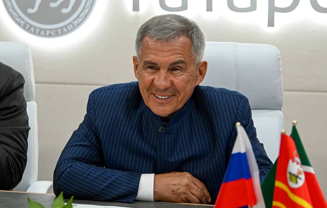 Минниханов обсудил с Клишиным развитие сети Банка «Россия» в Татарстане