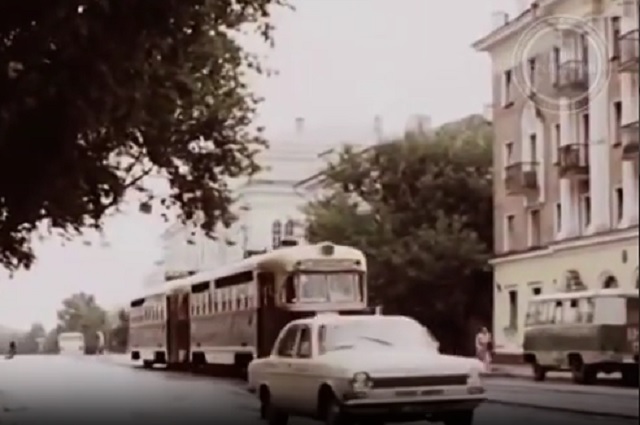 Назад в прошлое: жителям Казани показали ретро-кадры города 50-летней давности 