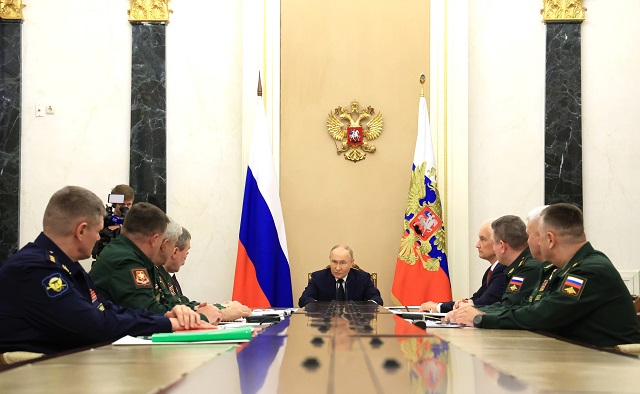 Путин: России нужно добиться оптимального соотношения в выпуске «пушек и масла»
