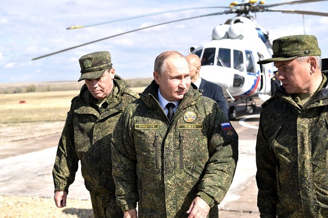Еще два военных округа и две армии сформируют в России в ближайшее время