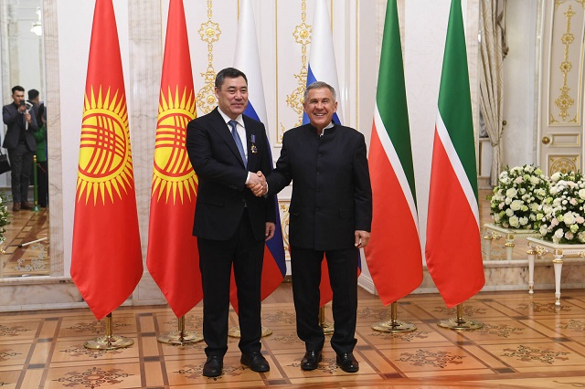 Рөстәм Миңнеханов Кыргызстан Республикасы Президенты Садыр Җаппаров белән очрашты