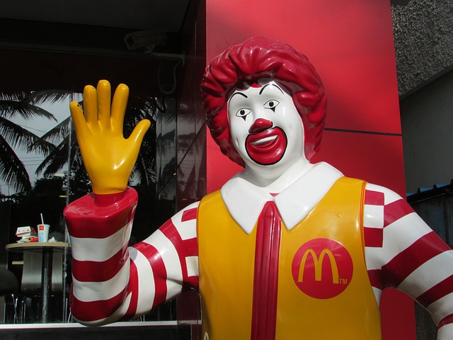 McDonald`s назвал дату прекращения работы в России