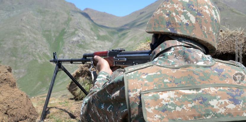 На границе Армении и Азербайджана вновь вспыхнул военный конфликт