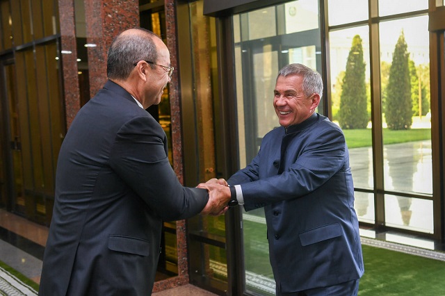 Минниханов: в непростые времена Татарстан и Узбекистан сохраняют сотрудничество