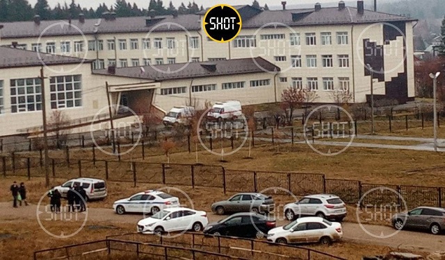 Шестиклассник устроил стрельбу в школе в Пермском крае - видео