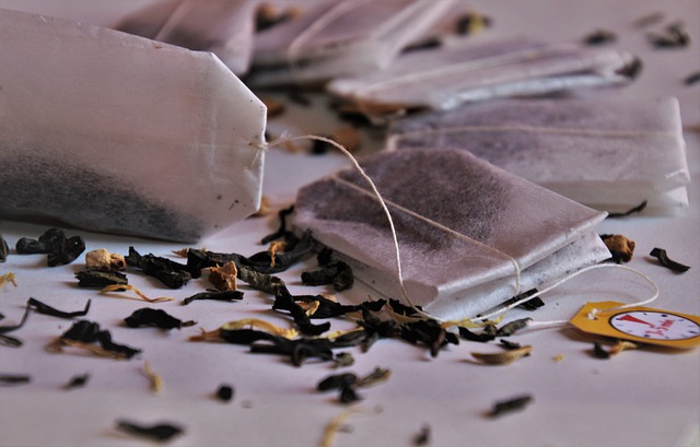 В Казани ученые обнаружили в чайных пакетиках миллиарды токсичных частиц