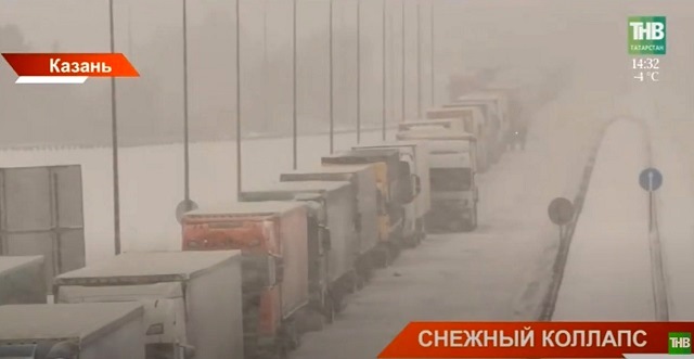Снежный коллапс: в Казани ввели план «Буран», коммунальные службы работают нон-стоп