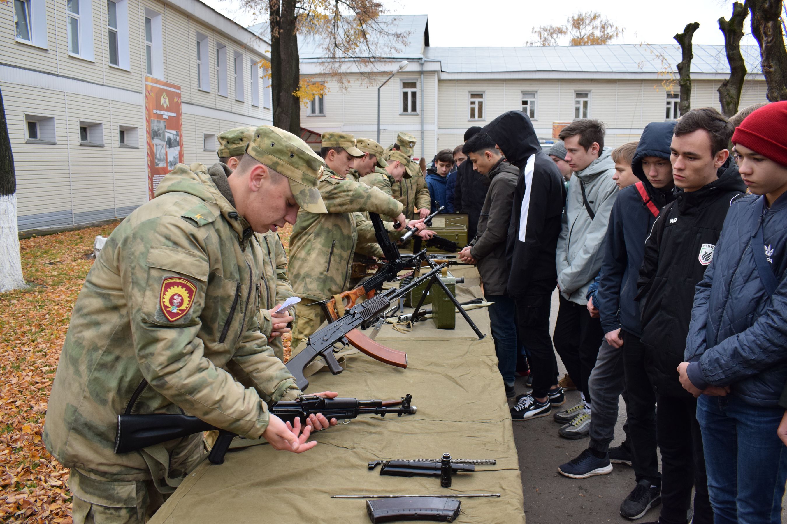 казанский специальный моторизованный полк