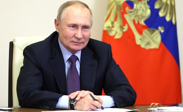 Путин поддержал идею школьницы из Нижнекамска о расширении компетенций «Абилимпикса»