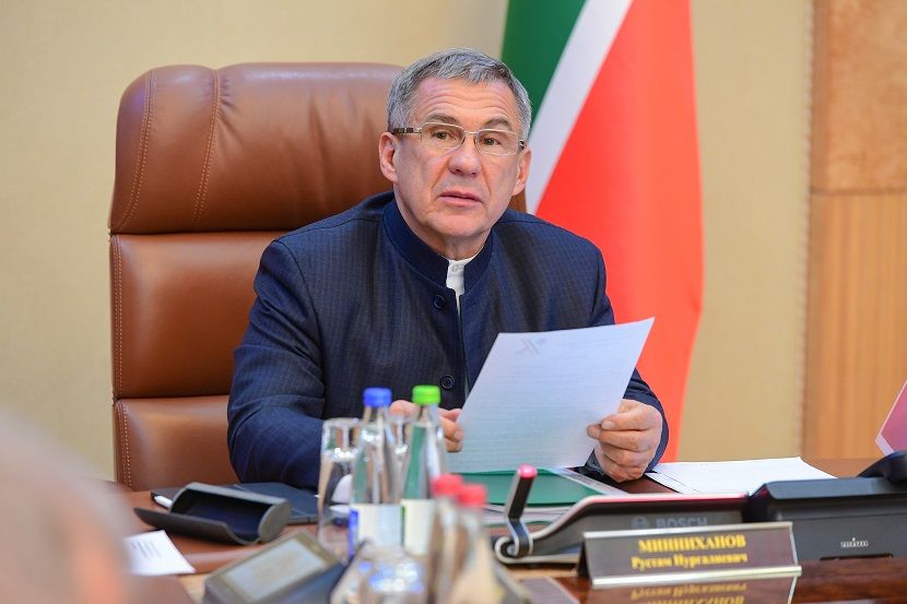 Рустам Минниханов обрушился с критикой на управленцев Татарстана