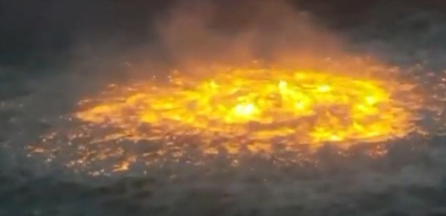 В Мексиканском заливе вспыхнул крупный подводный пожар- видео