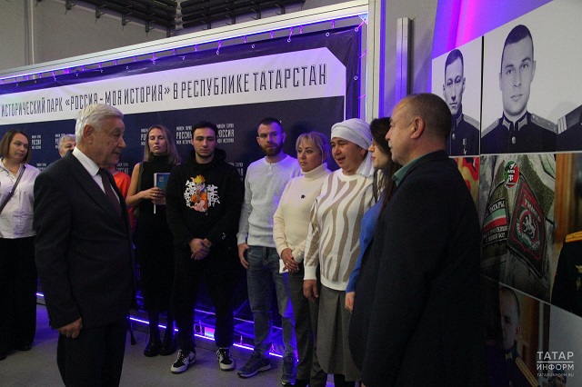 В Казани открыли фотовыставку о героях СВО
