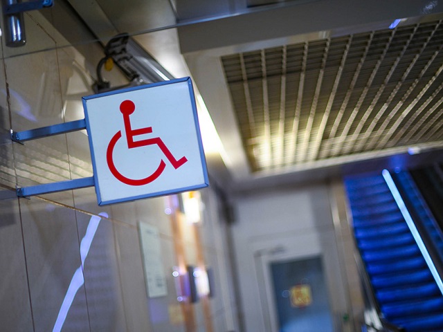 «С заботой»: в Казани предложили создать на госуслугах вкладку для людей с инвалидностью