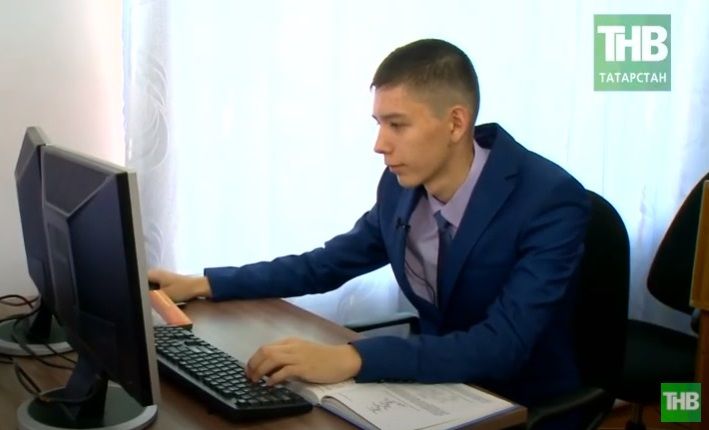 «Секрет успеха»: как стобалльники со всего Татарстана достигли высоких результатов ЕГЭ - видео