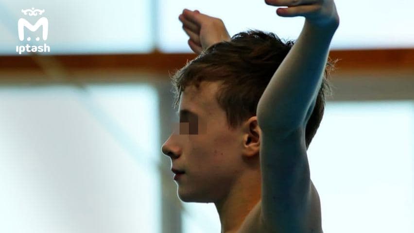 Два подростка получили серьезные травмы на ЧР по прыжкам в воду в Казани