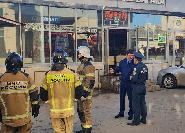 Прокуратура начала проверку после пожара в пристрое к Приволжскому рынку в Казани